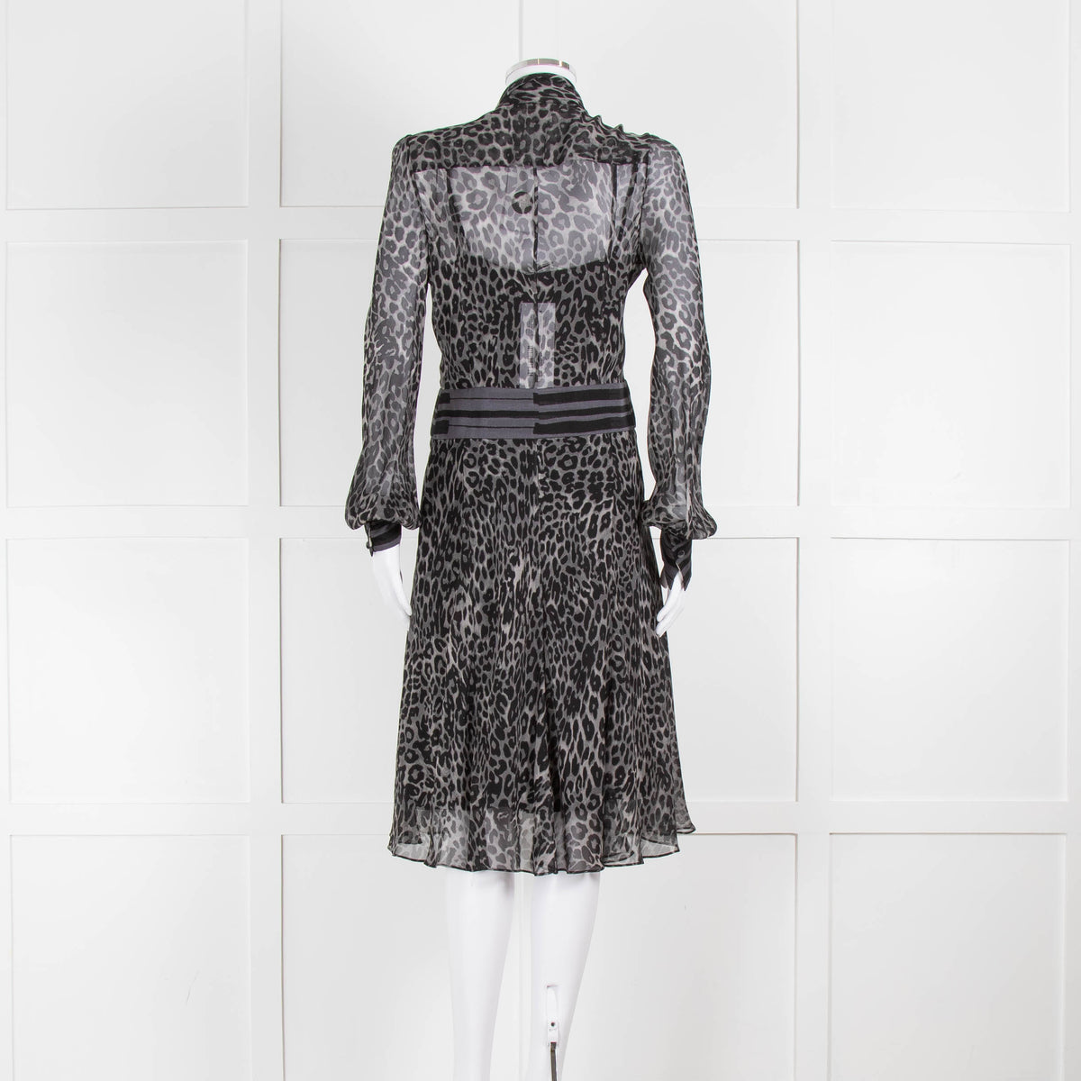 Diane Von Furstenberg Grey Animal Print Silk Long Sleeve Dress With Slip