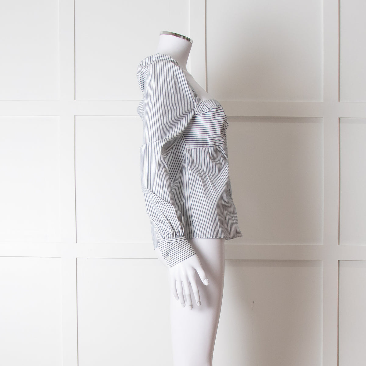 Veronica Beard White Blue Striped Open Neck Line Shirt