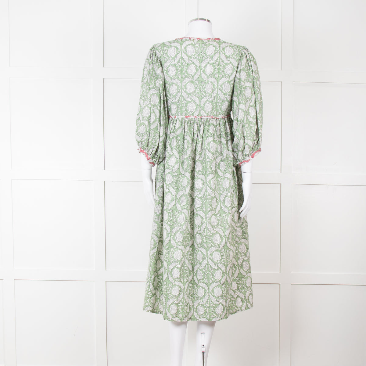Iris Green White Floral Cotton Puff Sleeve Midi Dress