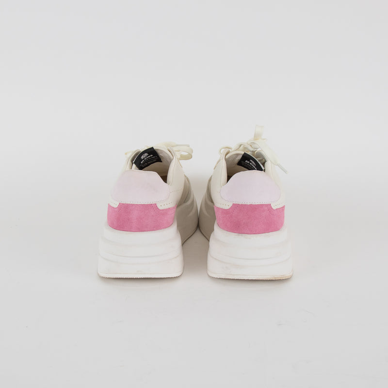Ash White With Pink Heel Impuls Trainers