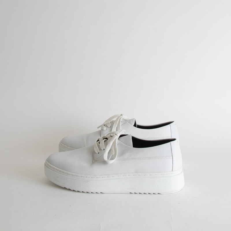 Eileen Fisher White Leather Lace Up Trainers