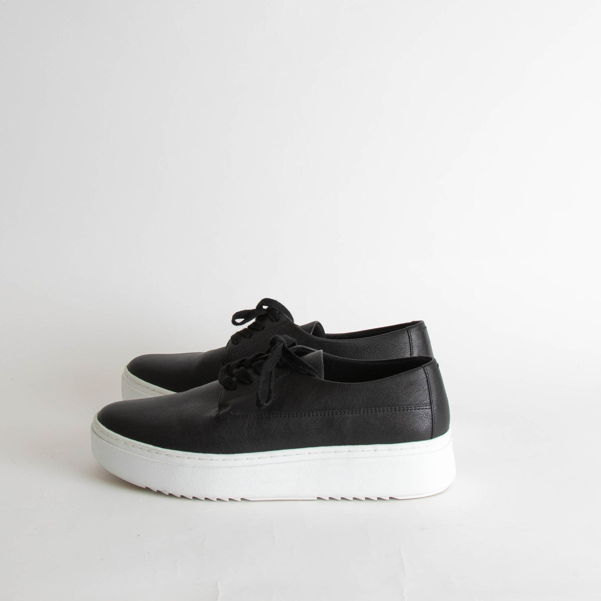 Eileen Fisher Black Leather Lace Up Trainers
