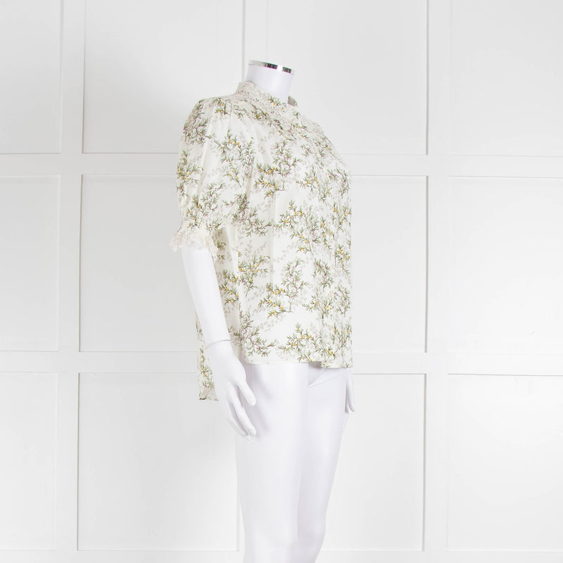 Me + Em Pale Floral Blouse With Lace Collar