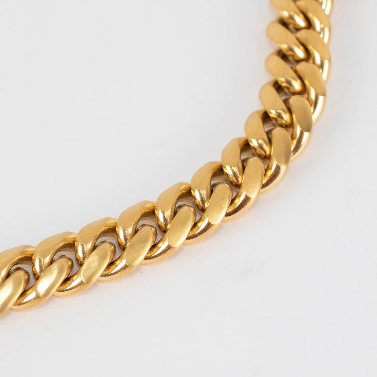 Sahira Blaire Gold Chunky Chain Bracelet