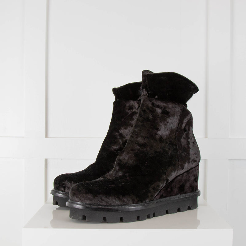 Patrizia Bonfanti Black Velvet Ankle Boots