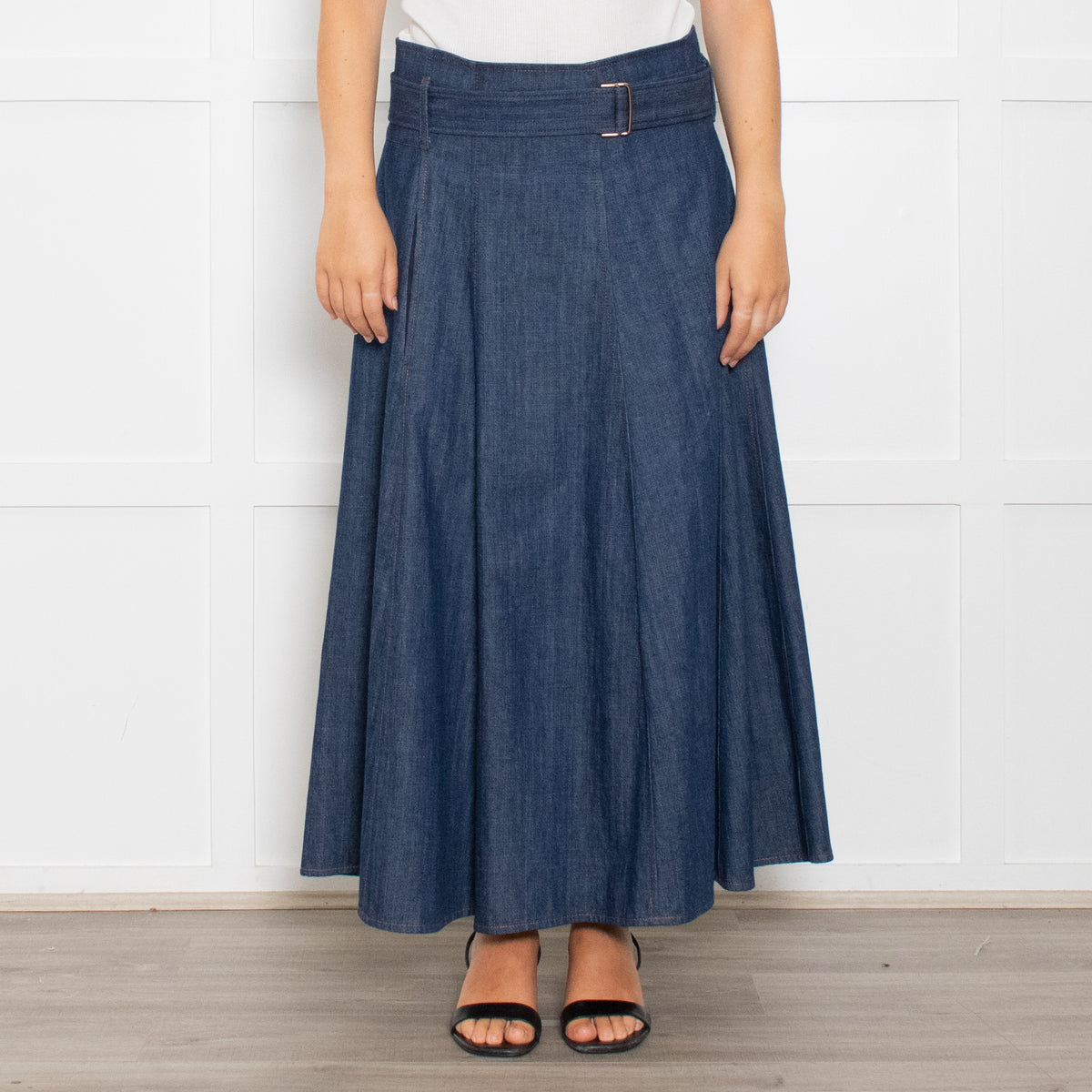 Brunello Cucinelli Chambray Skirt With Attached Belt
