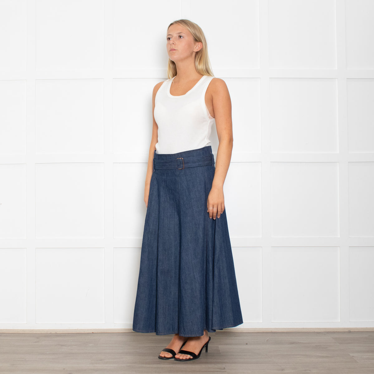 Brunello Cucinelli Chambray Skirt With Attached Belt