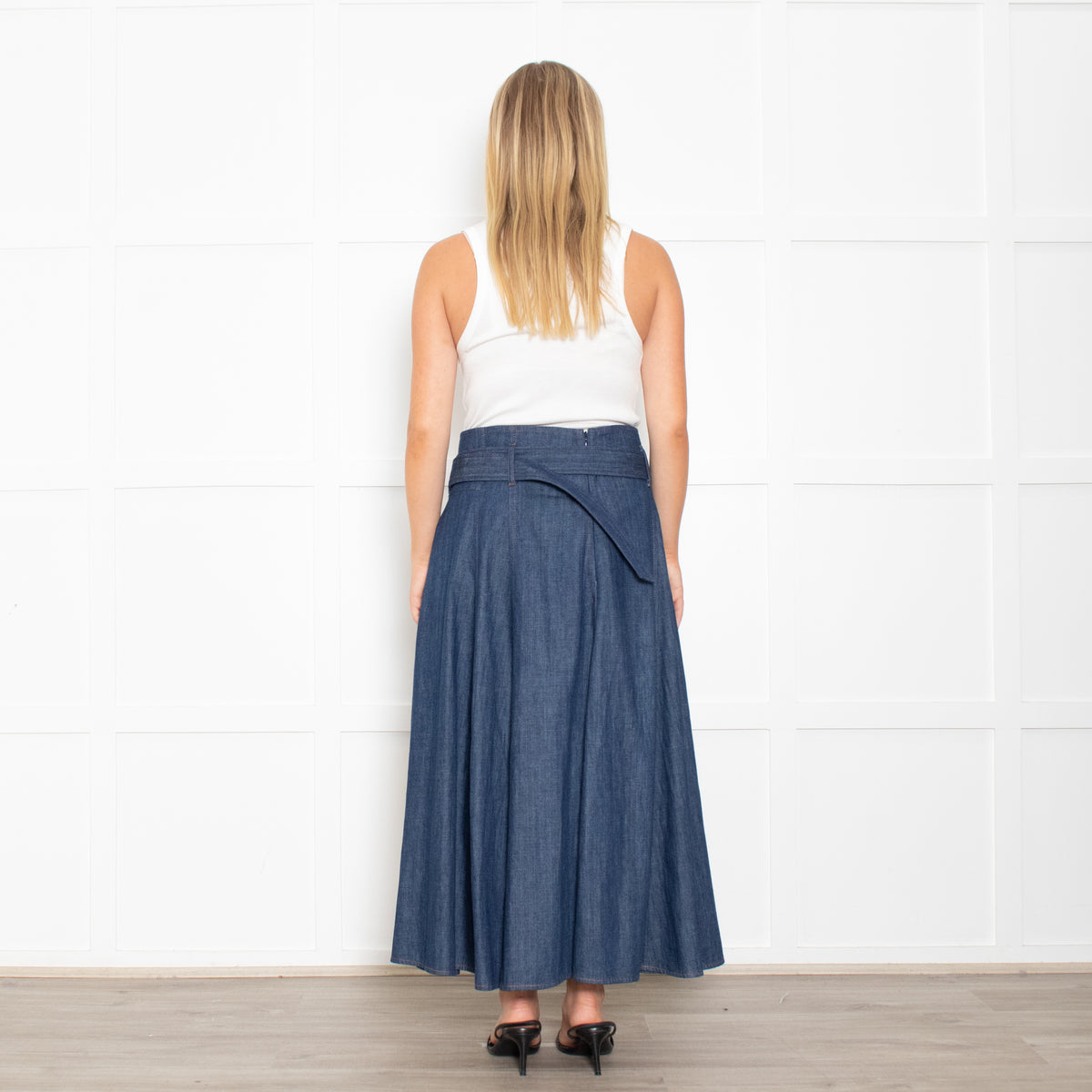 Brunello Cucinelli Chambray Skirt With Attached Belt
