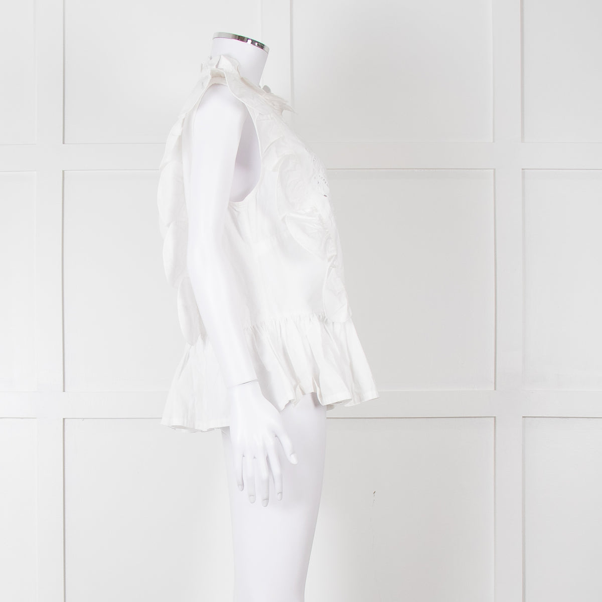 Stella Nova White Embroidered Escallops Detail Cotton Top