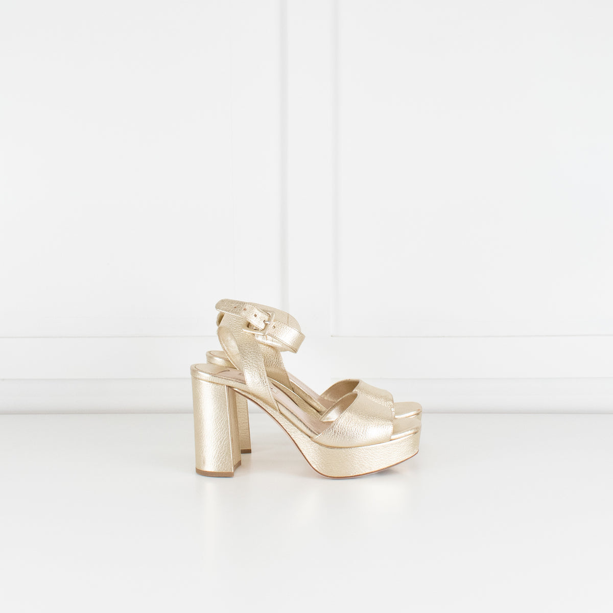 Miu Miu Gold Donna Platform Sandal