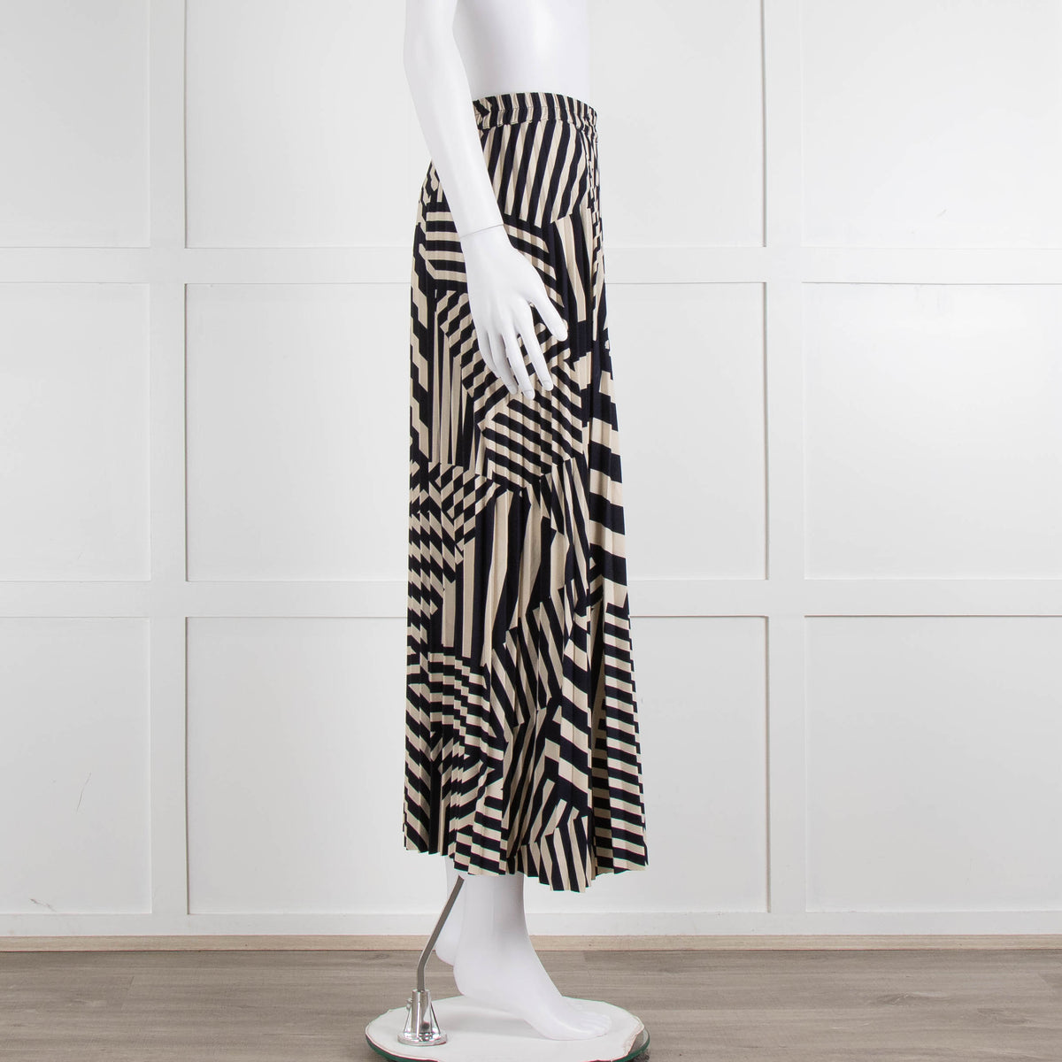 Selected Femme Cream Navy Geometric Stripe Pleated Skirt