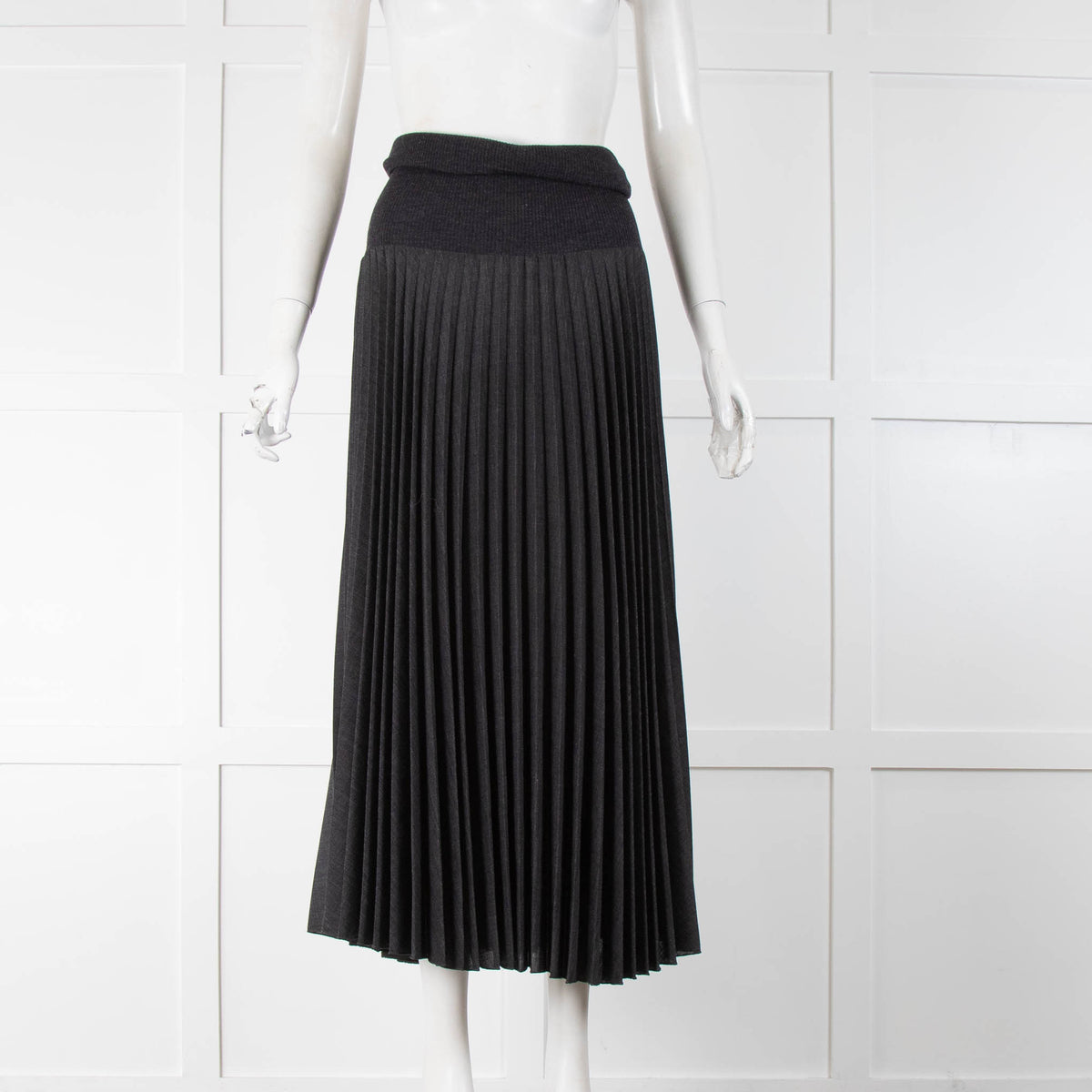 D .Exterior Grey Pleat Wool Skirt