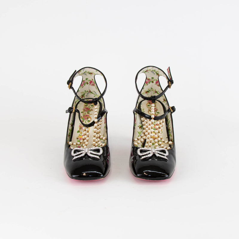 Gucci Black Patent Leather Pearl T-Strap Mid Heel Shoes