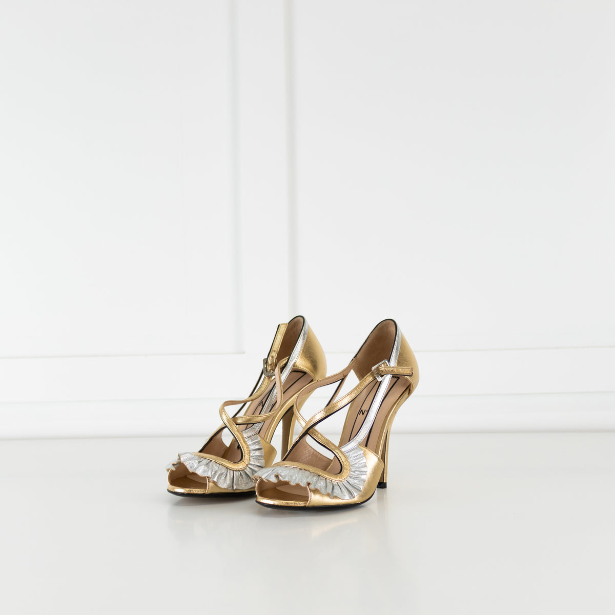 No 21 Gold Silver Leather Frill Trim Heeled Sandals