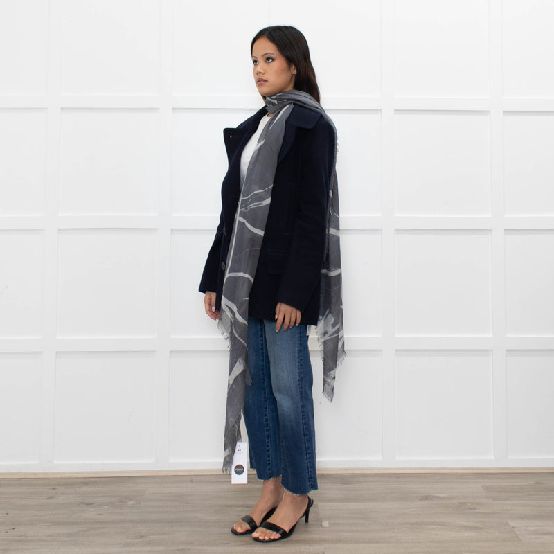 Tonet Grey Fine Patterned Scarf