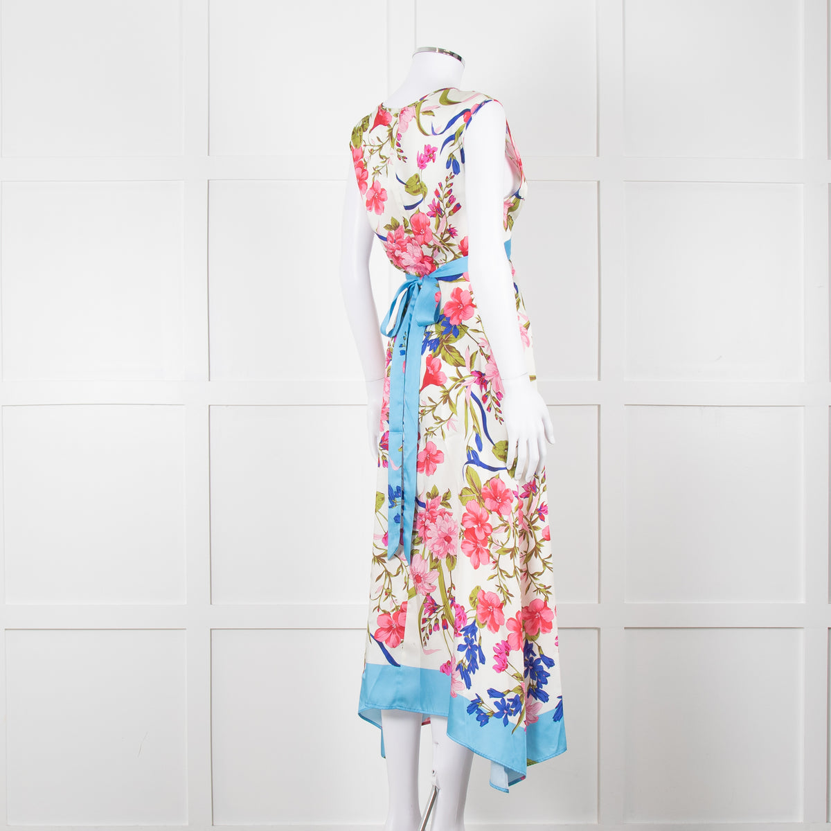 Seventy Milano Floral Sleeveless with White Background and Tie Waist