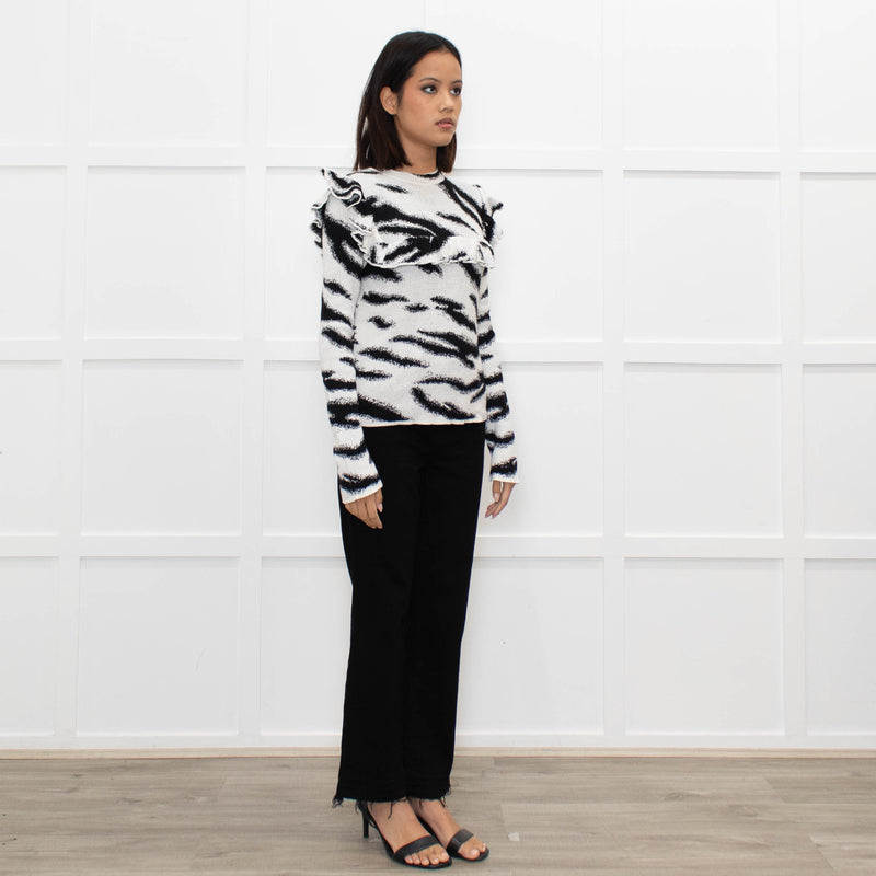 Philosophy White Black Print Frill Shoulders Knitted Top