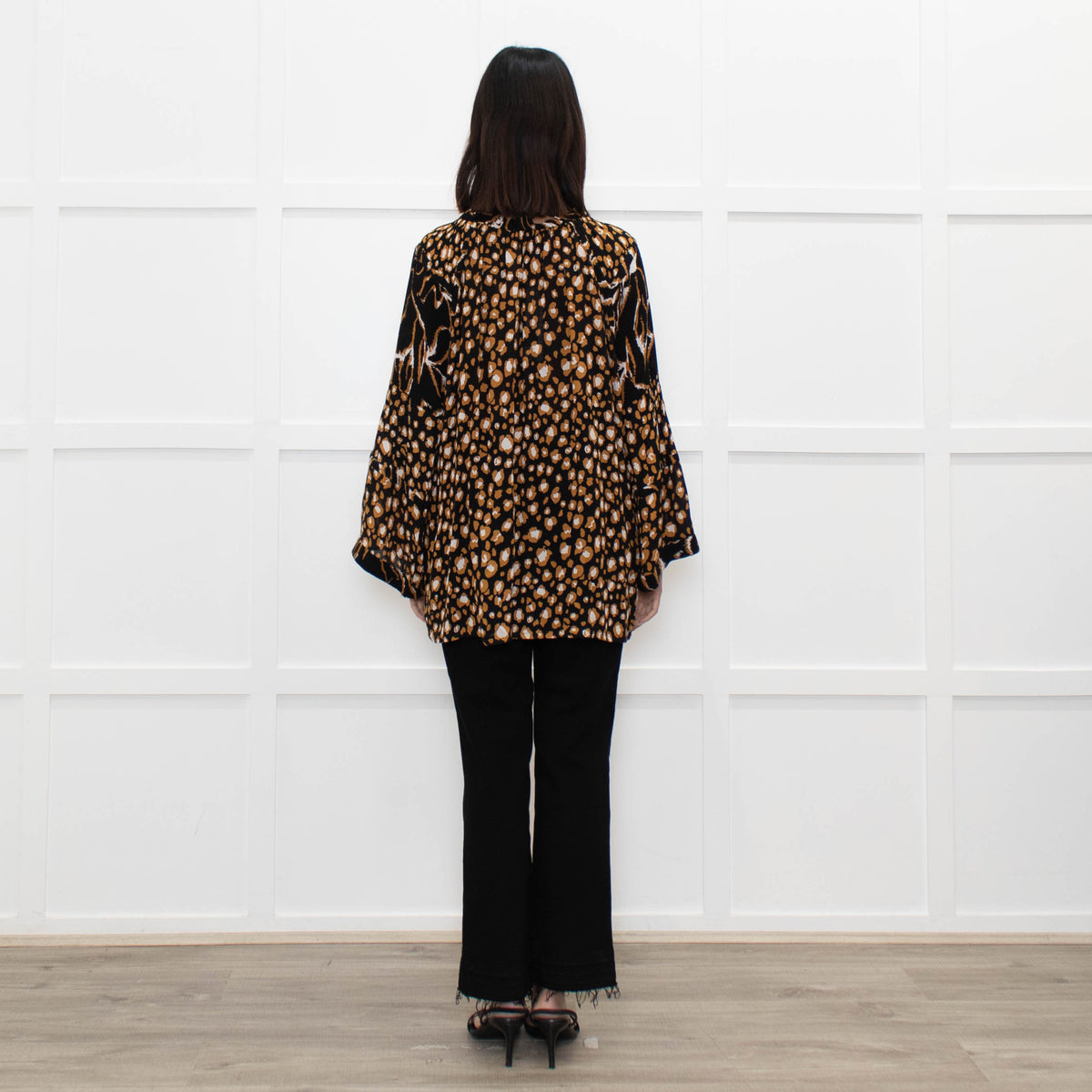 Miss June Black Brown Animal Print Long Sleeve Top