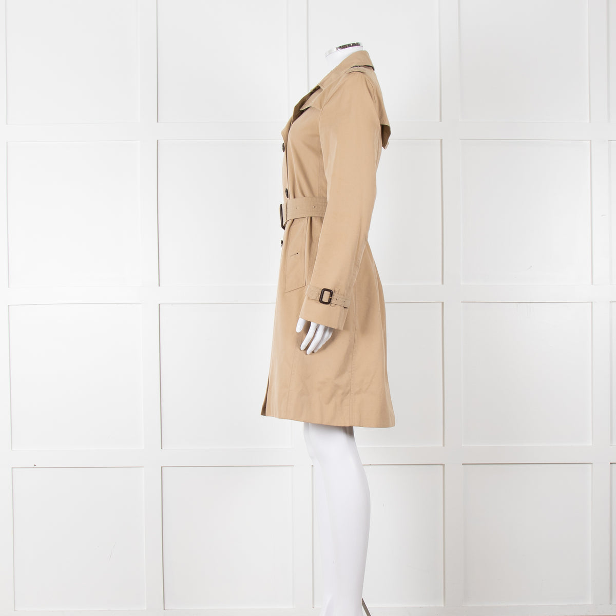 Burberry Beige Belted  Short Trench Coat