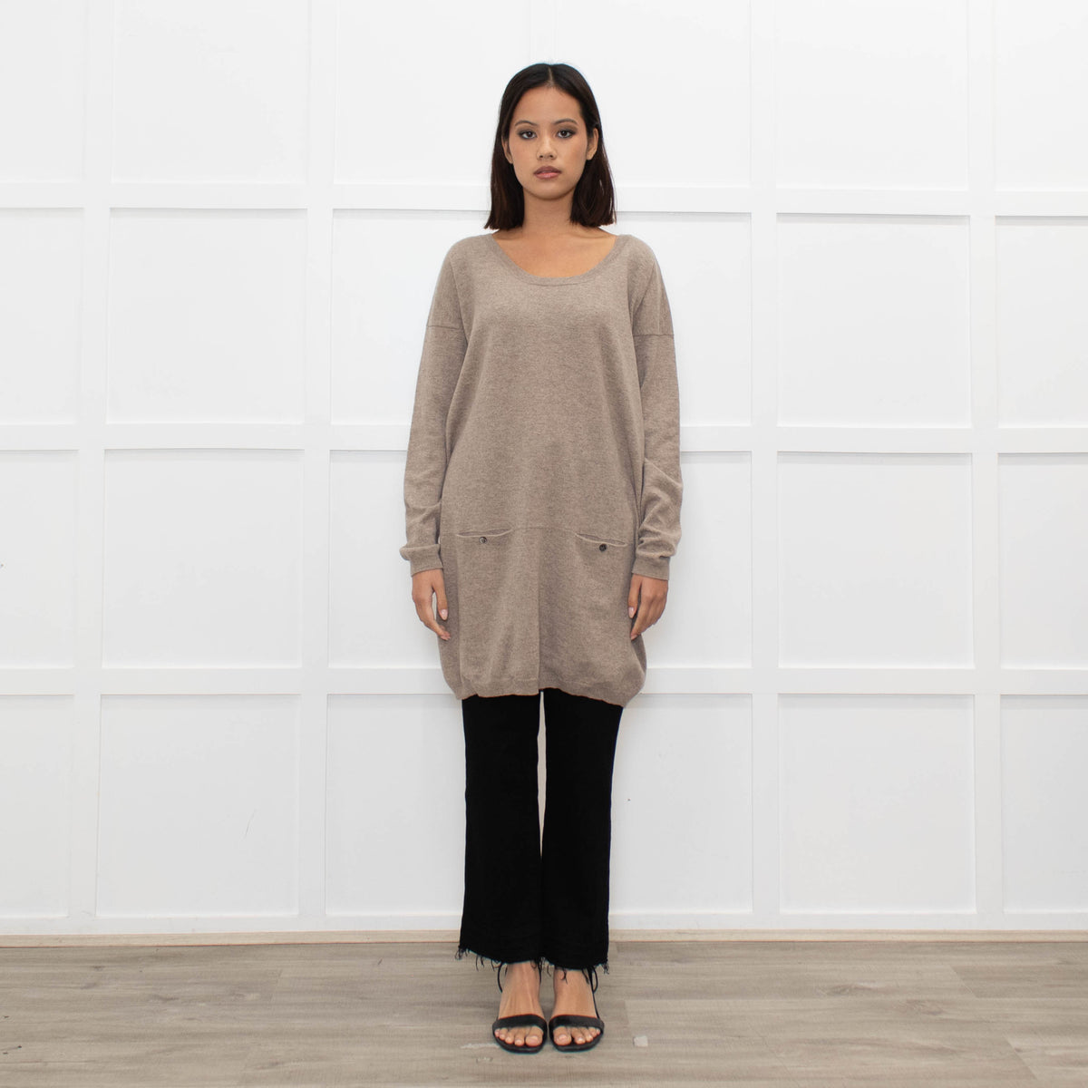 N.Peal Light Brown Cashmere Front Pocket Long Sweater