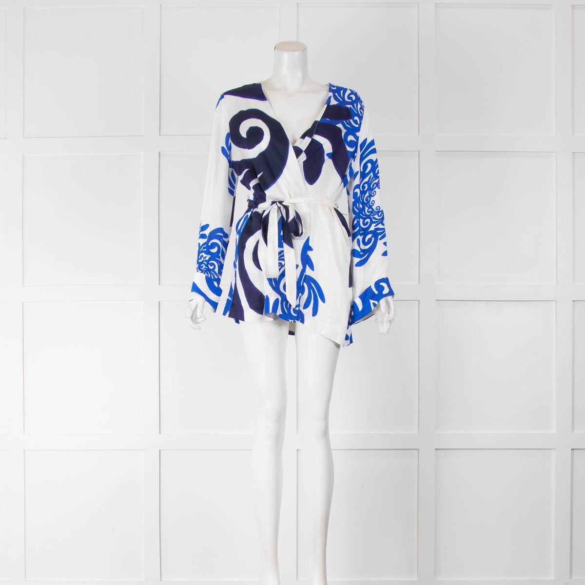 Themis Z Blue and White Patterned Wrap Jacket with Raffia Detail