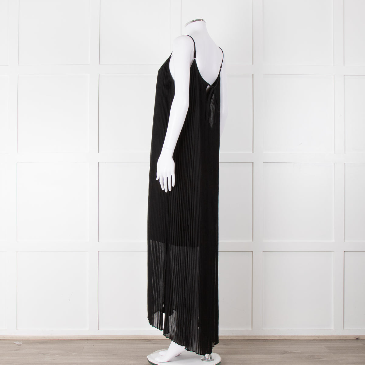 Me + Em Black Plisse Maxi Dress
