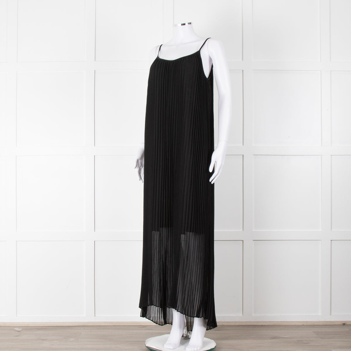 Me + Em Black Plisse Maxi Dress