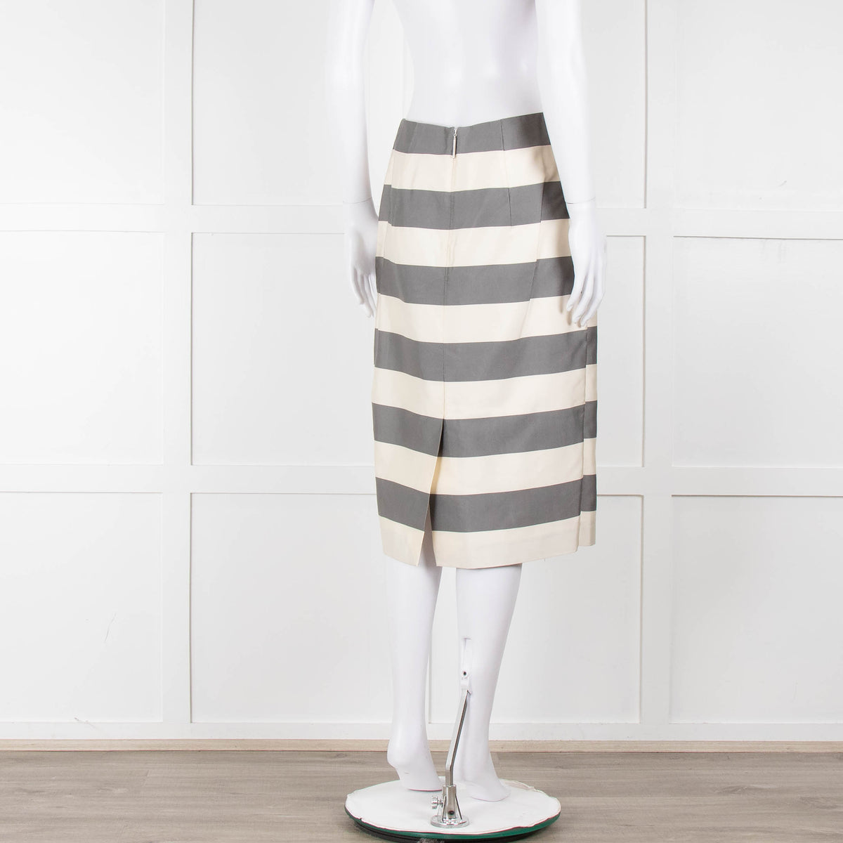 Burberry Cream Grey Striped Pencil Skirt