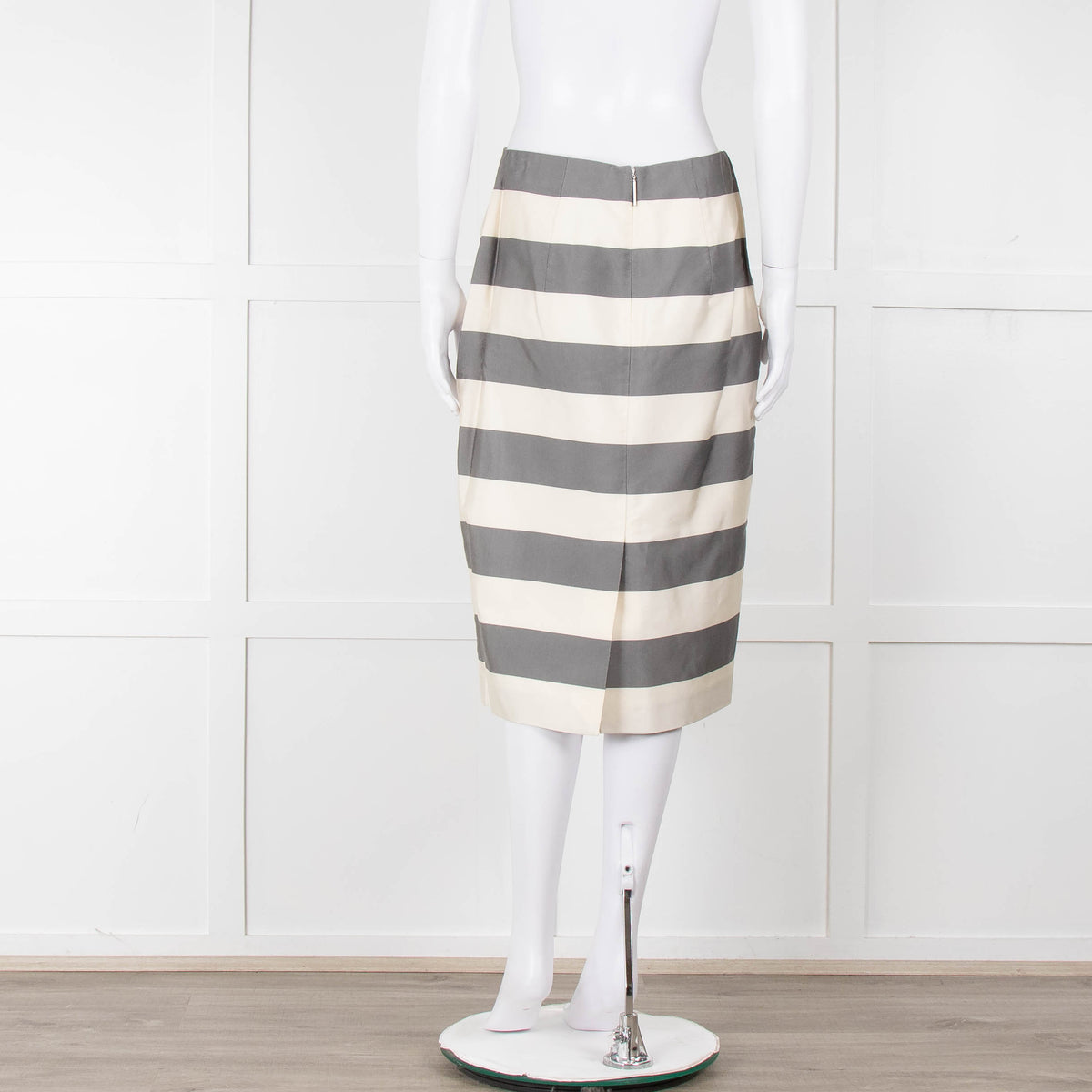 Burberry Cream Grey Striped Pencil Skirt