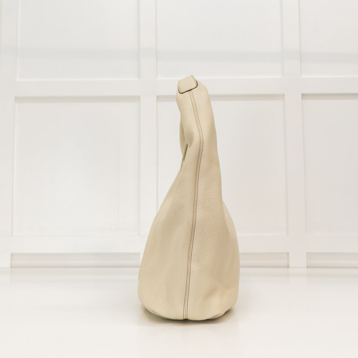 Gucci Cream Pebbled Calfskin Soho Hobo Bag