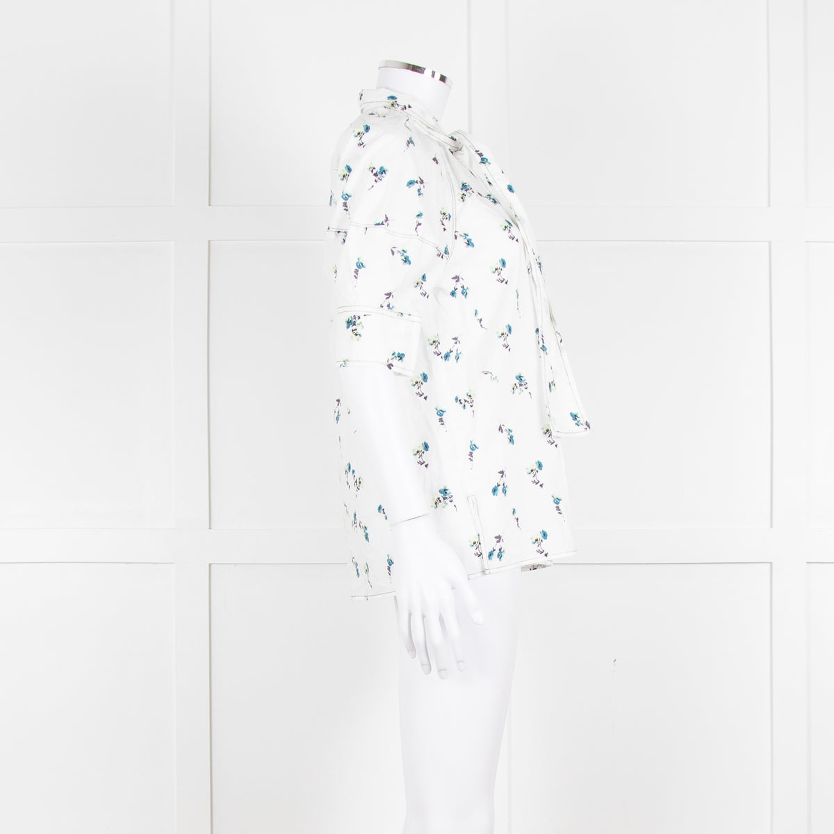 Day Birger Et Mikkelsen White Blue Floral Tie Neck Cotton Top
