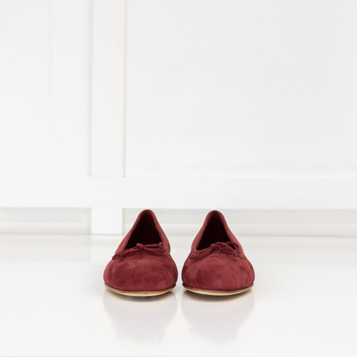 Manolo Blahnik Burgundy Suede Veralli Bow Detail Ballet Flat