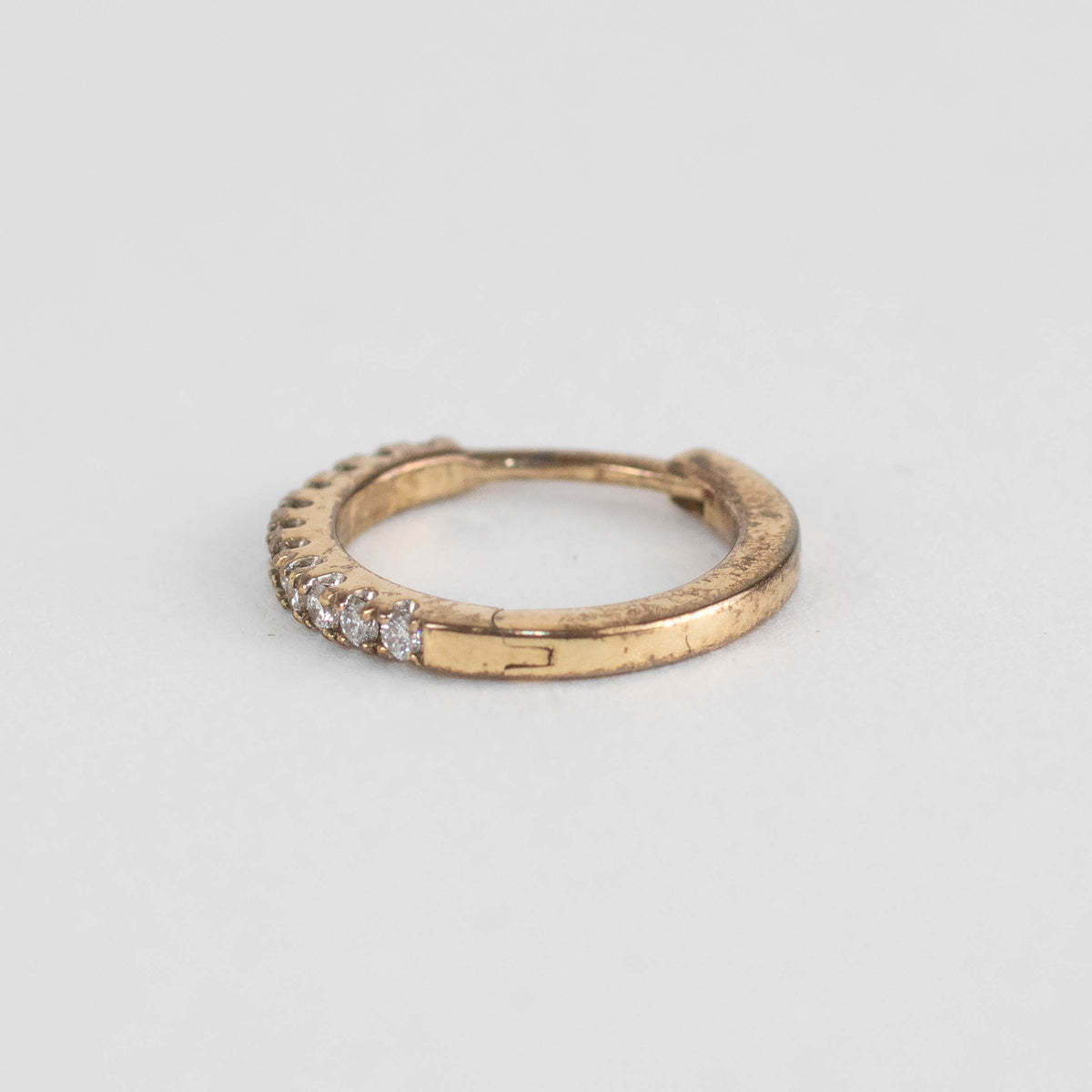 Otiumberg Yellow Gold and Diamond Hoop