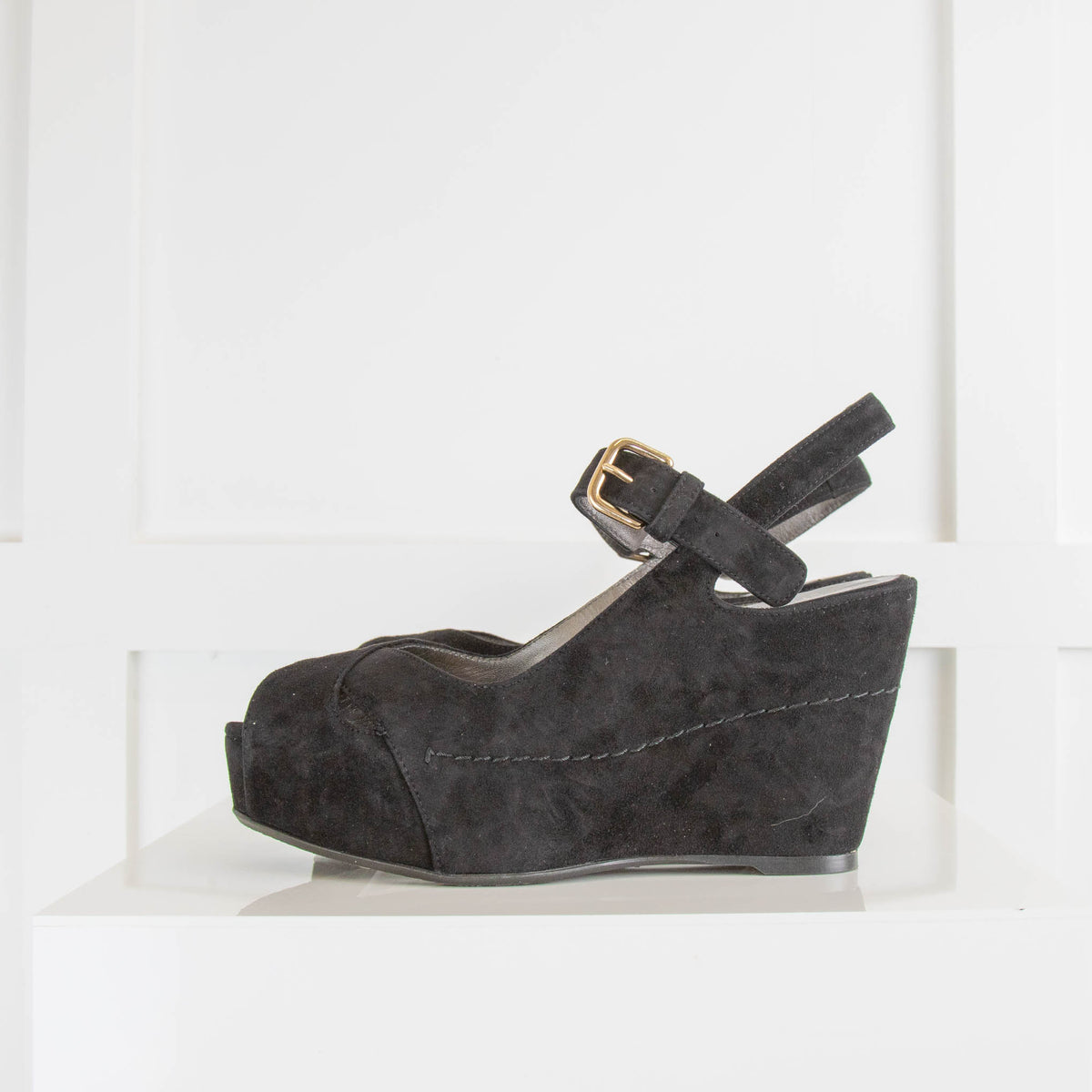 Stuart Weitzman Black Turnover Sandal