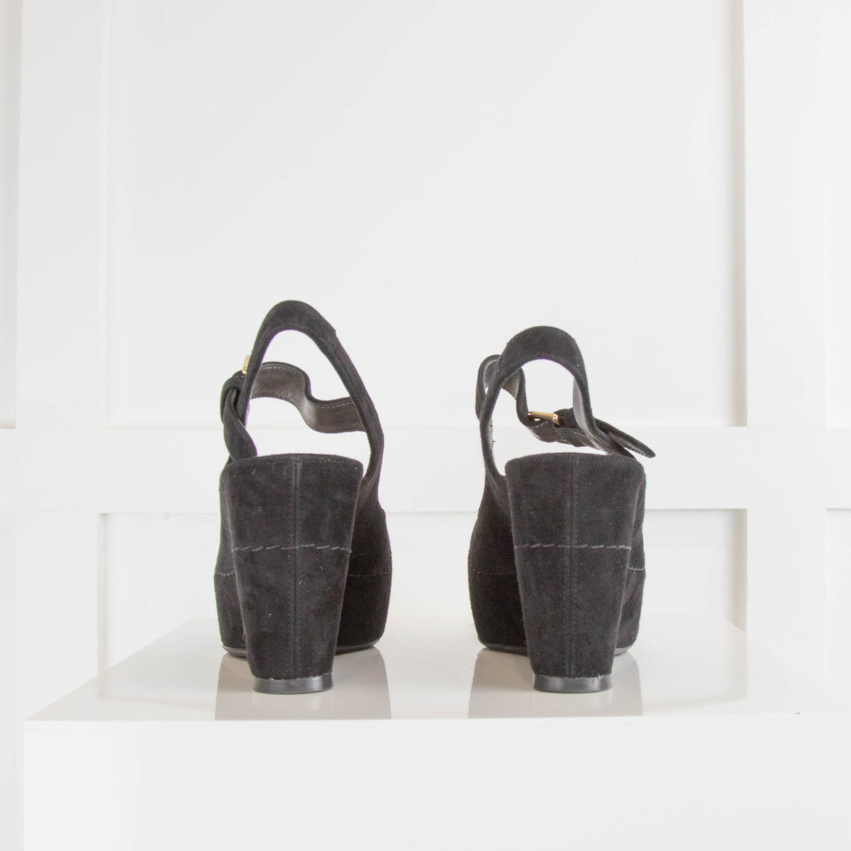 Stuart Weitzman Black Turnover Sandal