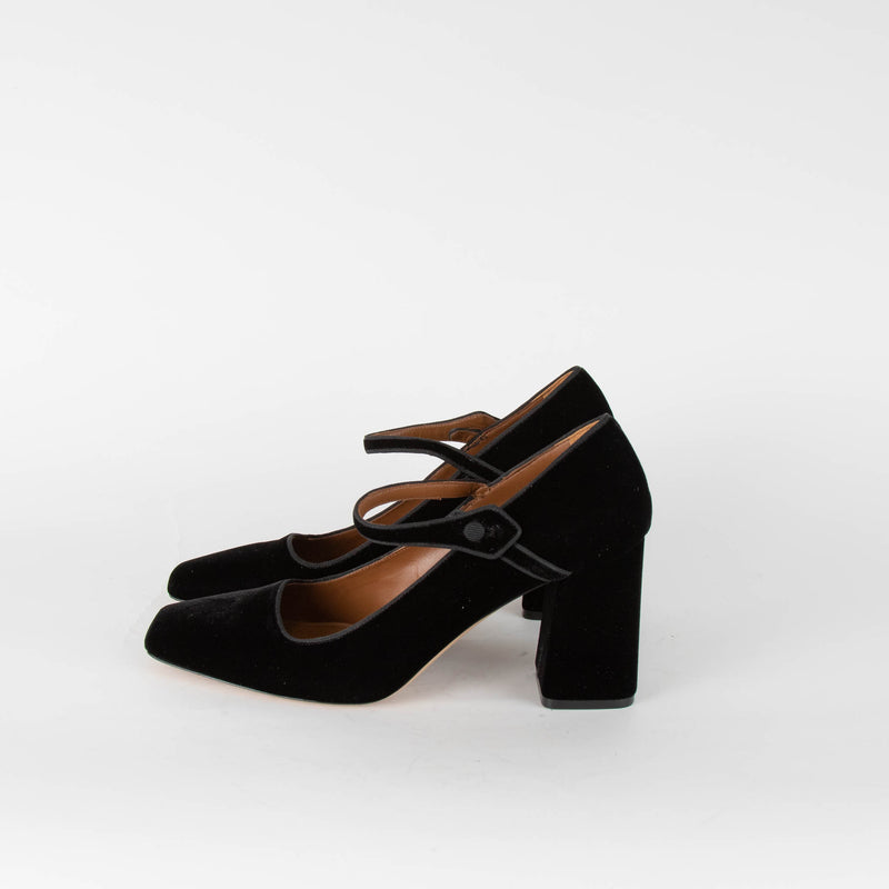 Le Monde Beryl Black Velvet Mary Jane Heeled Pumps