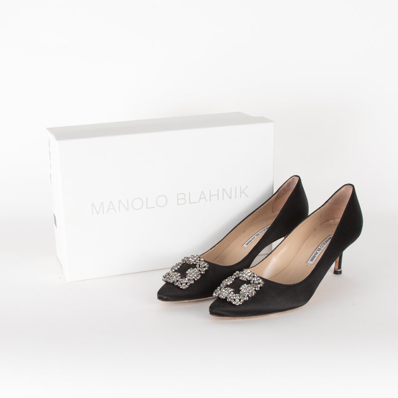 Manolo Blahnik Black Satin Hangisi 50 Kitten Heels