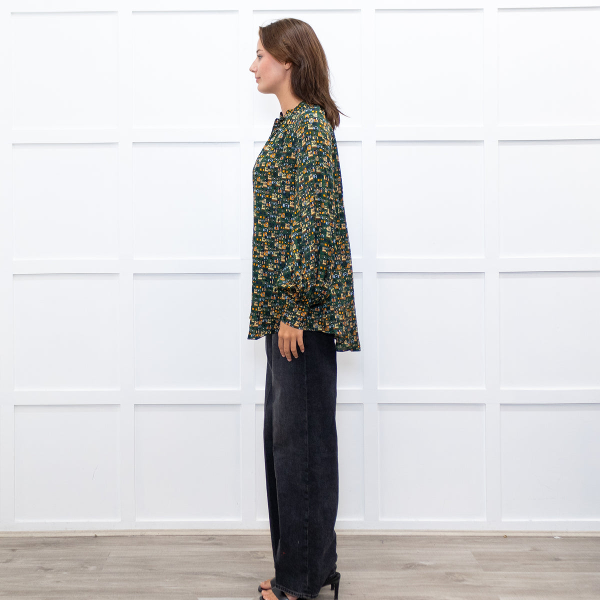 Machka Green Pattern Balloon Sleeve Top