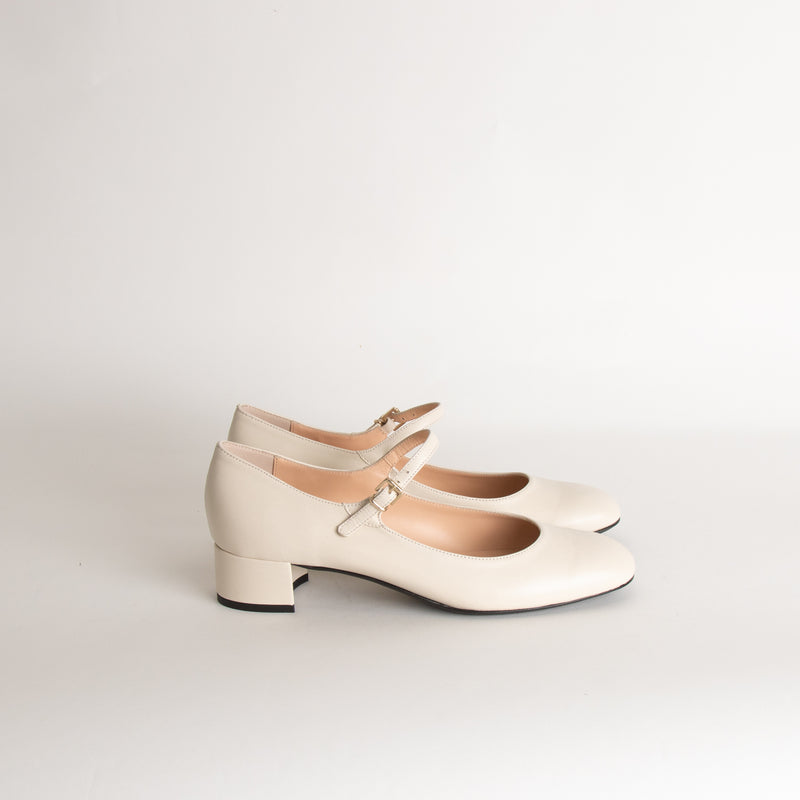 Blue Velvet Cream Leather Mary Jane Pumps