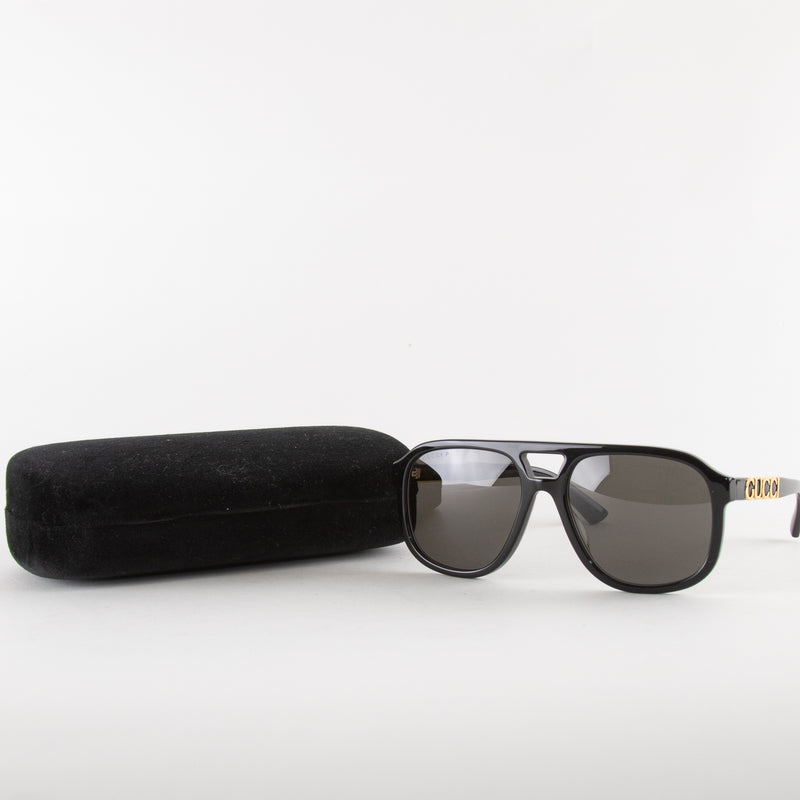 Gucci Black Sunglasses With Gold Hardware on Arms