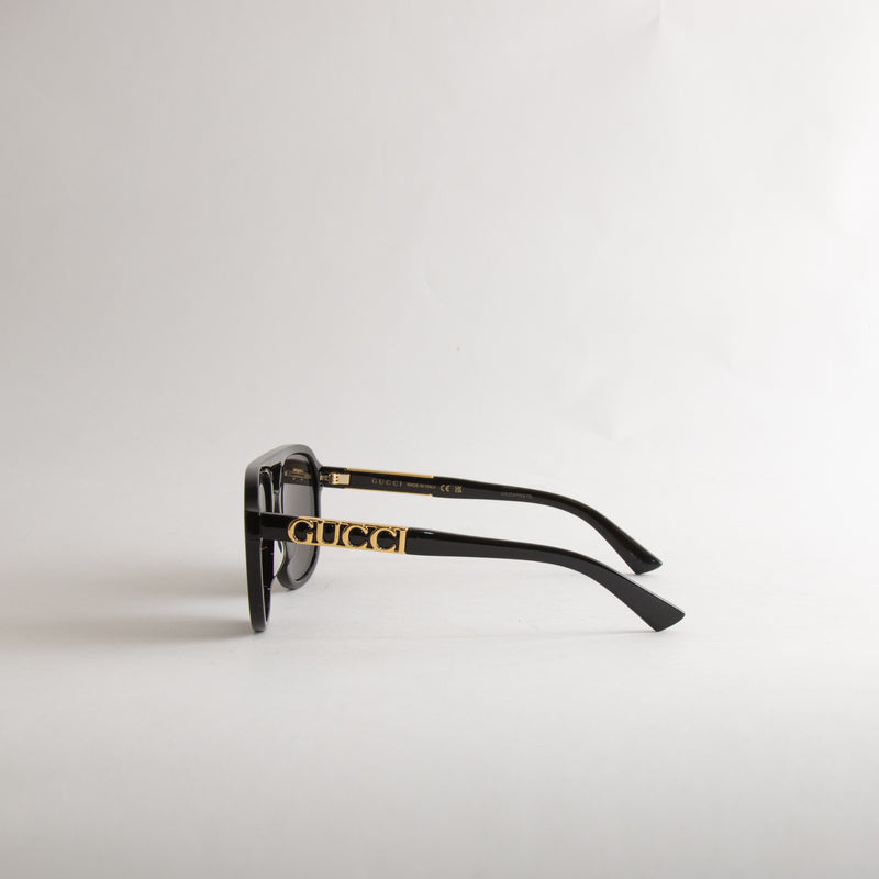 Gucci Black Sunglasses With Gold Hardware on Arms