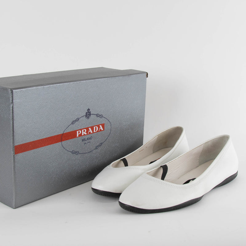 Prada White Leather Black Elastic Pumps