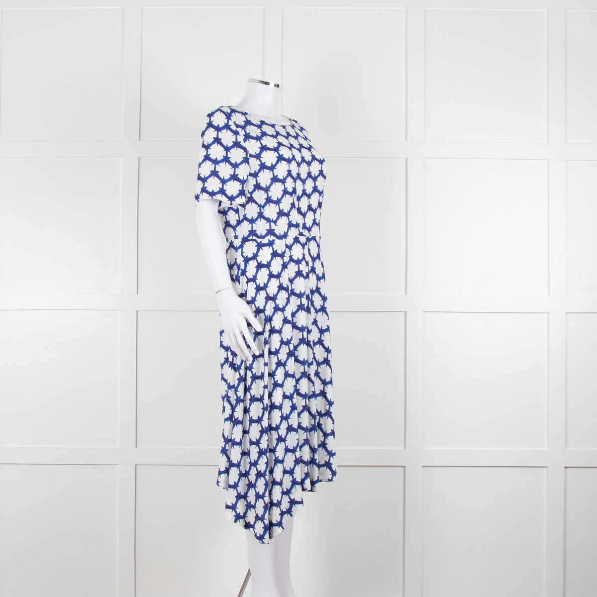 The Fold White Blue Print Short Sleeve Dress