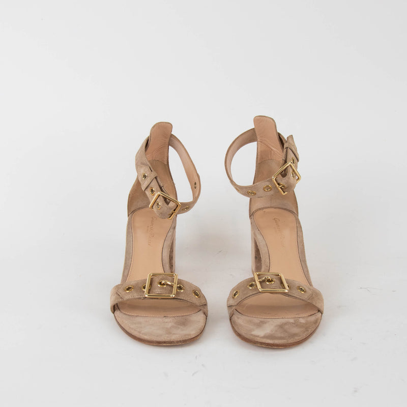 Gianvito Rossi Beige Suede Hayes Mid Heel Sandal