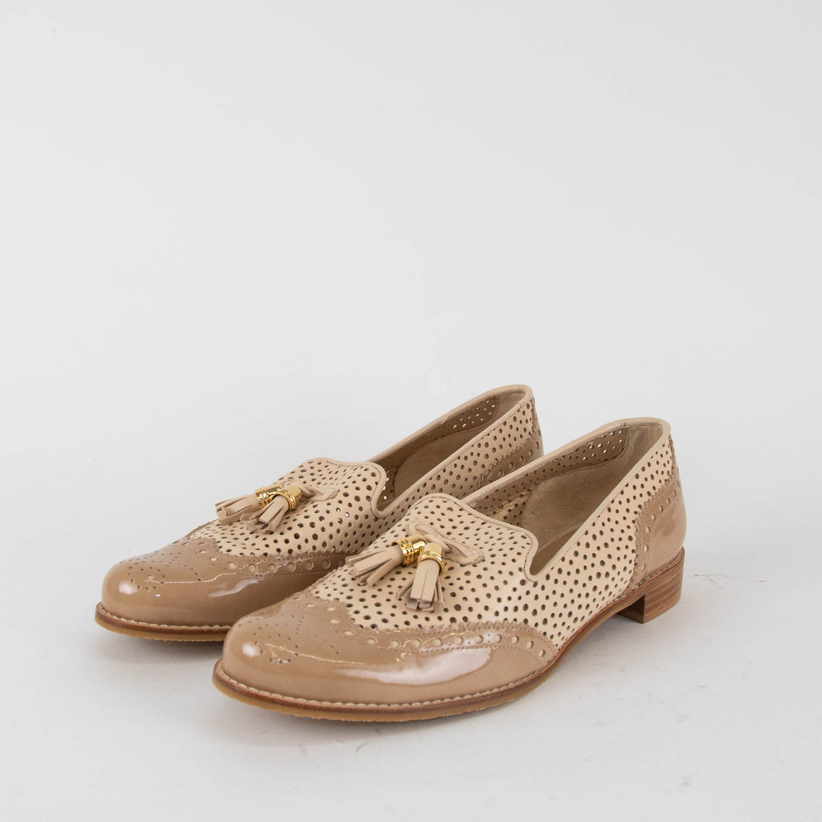 Stuart Weitzman Beige Perforated Tassel Loafers