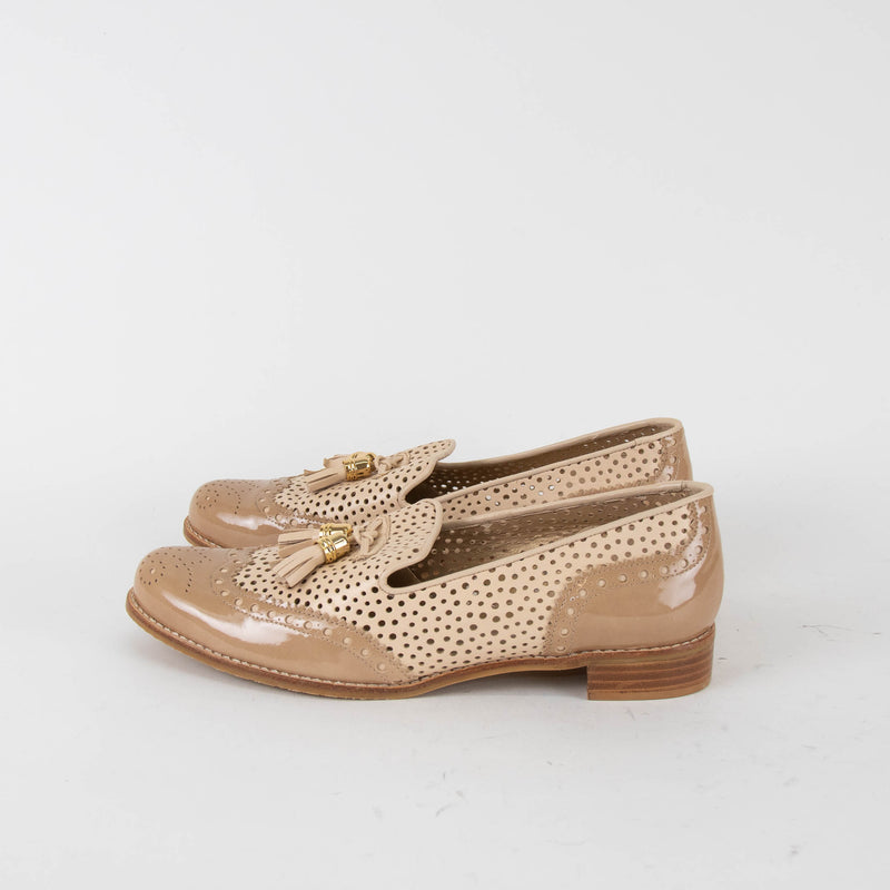 Stuart Weitzman Beige Perforated Tassel Loafers