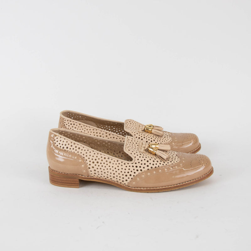 Stuart Weitzman Beige Perforated Tassel Loafers