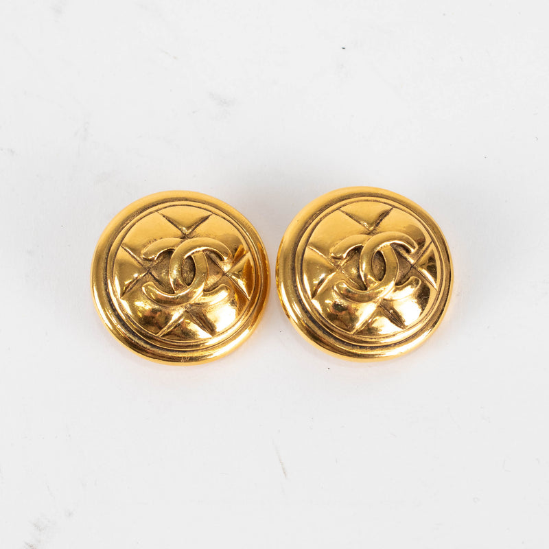 Chanel Gold Quilted CC Round Clip On Earrings