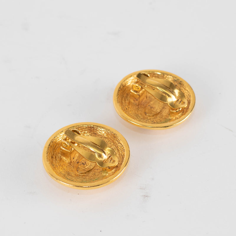 Chanel Gold Quilted CC Round Clip On Earrings