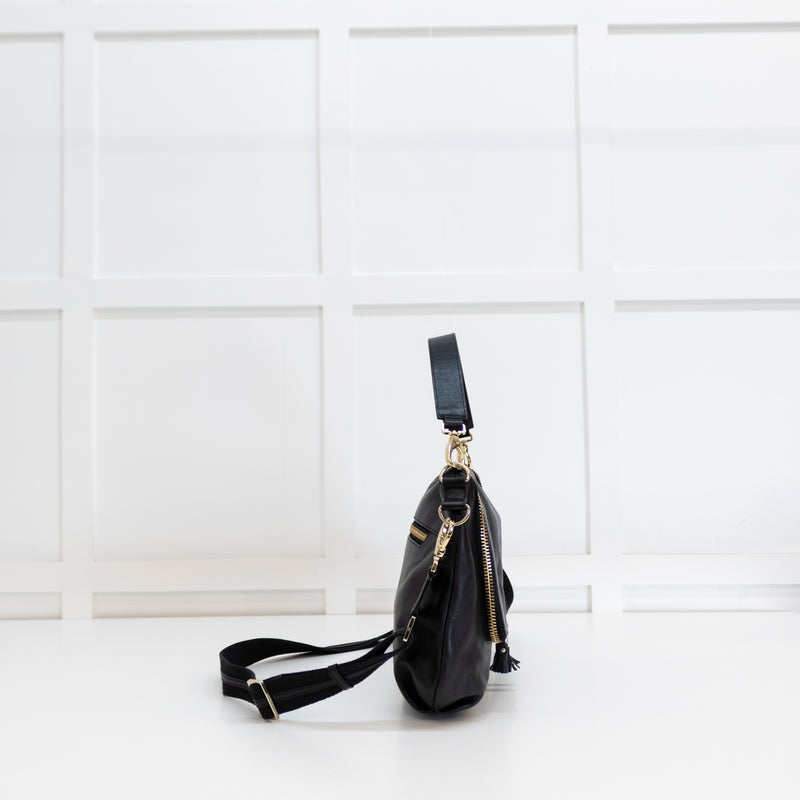 Anya Hindmarch Large Maxi Zip Black Vere Crossbody